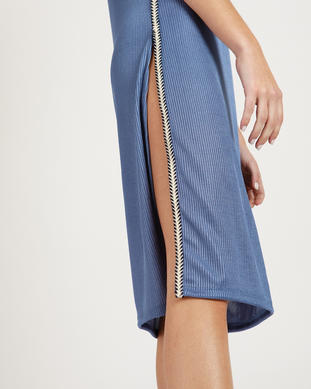 wanama_vestido-sophie-silk_22-30-2024__picture-1192