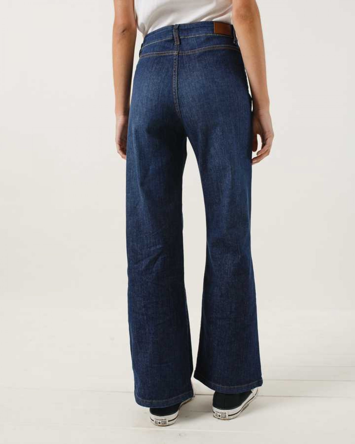 wanama_denim-petite-rose-jeans_43-01-2023__picture-1246