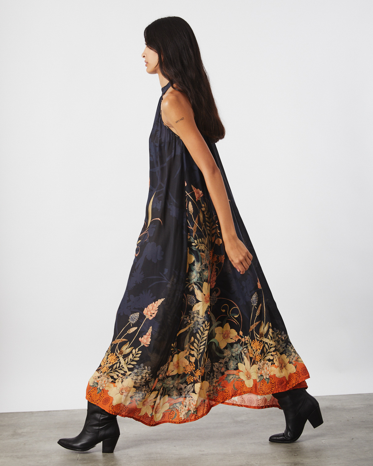 wanama_vestido-whisper-bouquet_44-24-2024__picture-12502