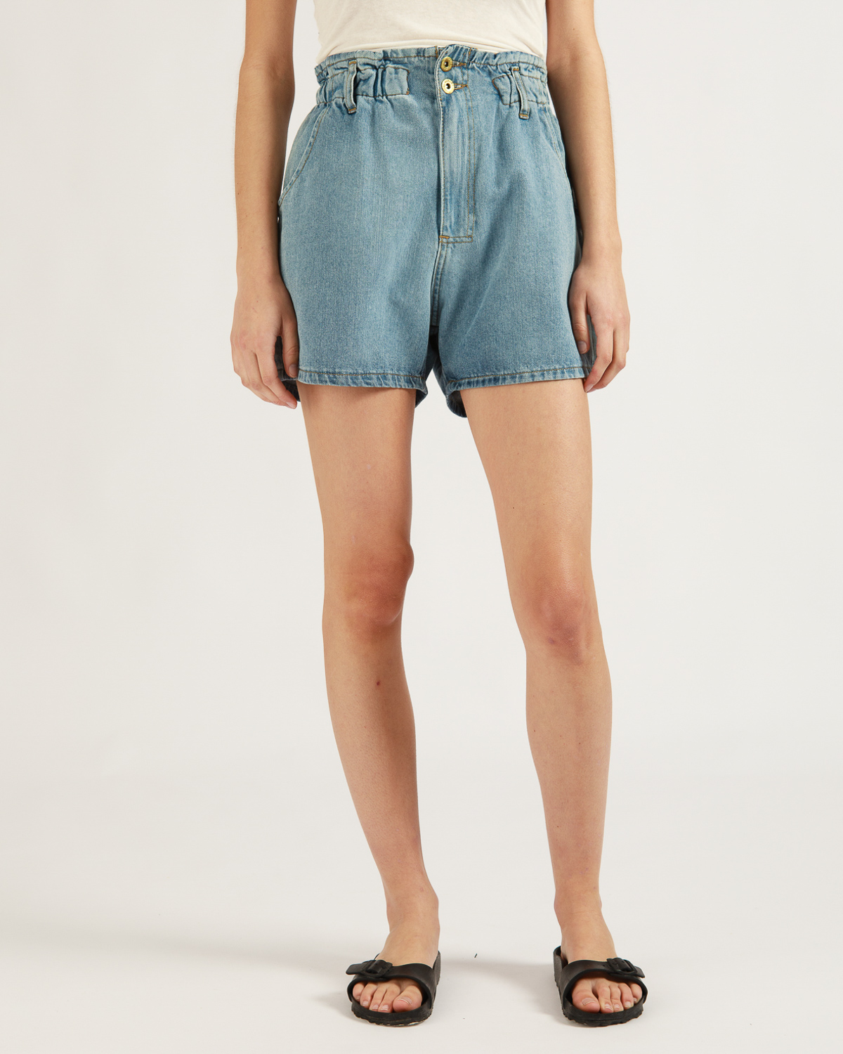 wanama_belmont-blue-paul-shorts_20-14-2022__picture-1424
