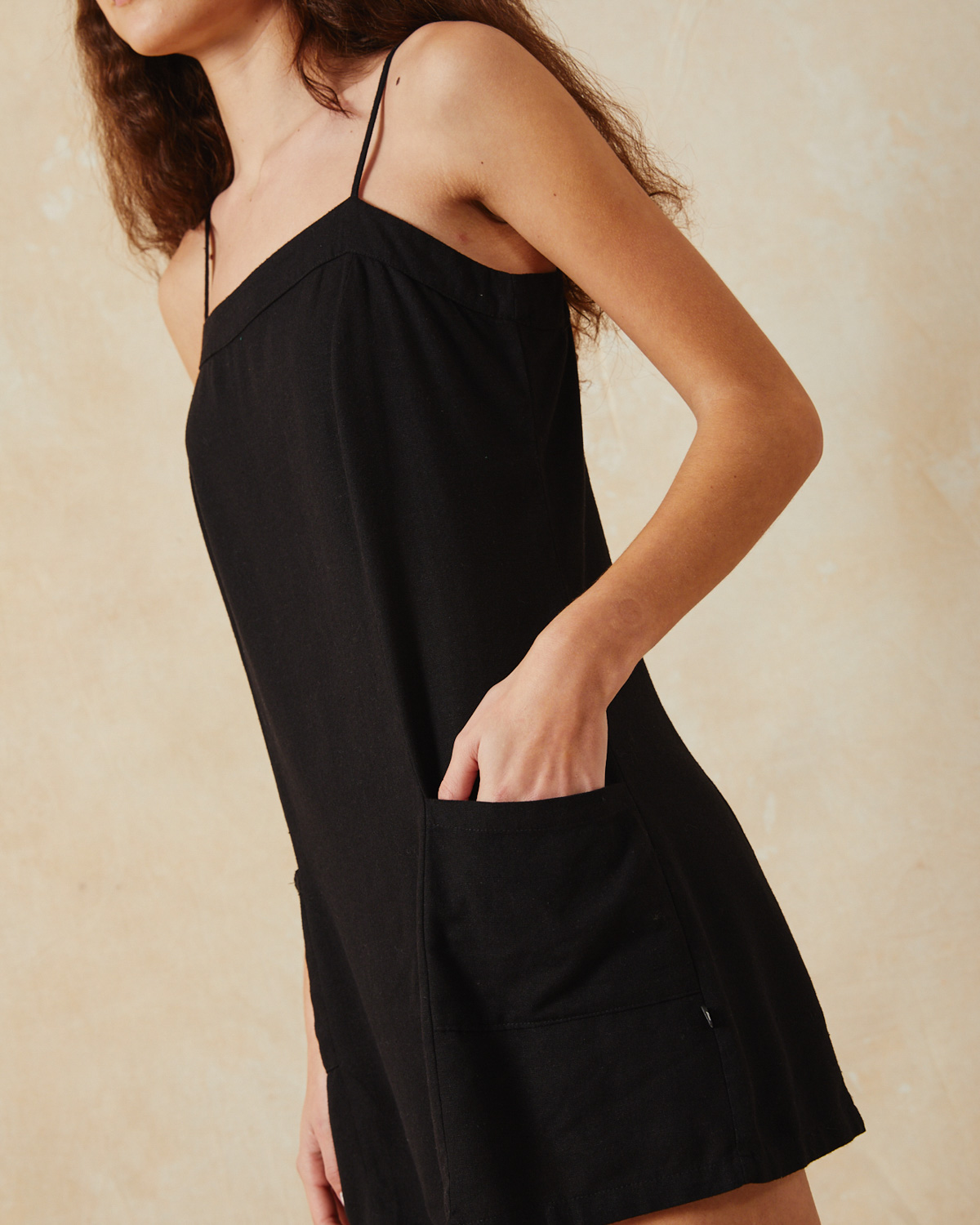 wanama_vestido-lay-linen_22-05-2025__picture-14250