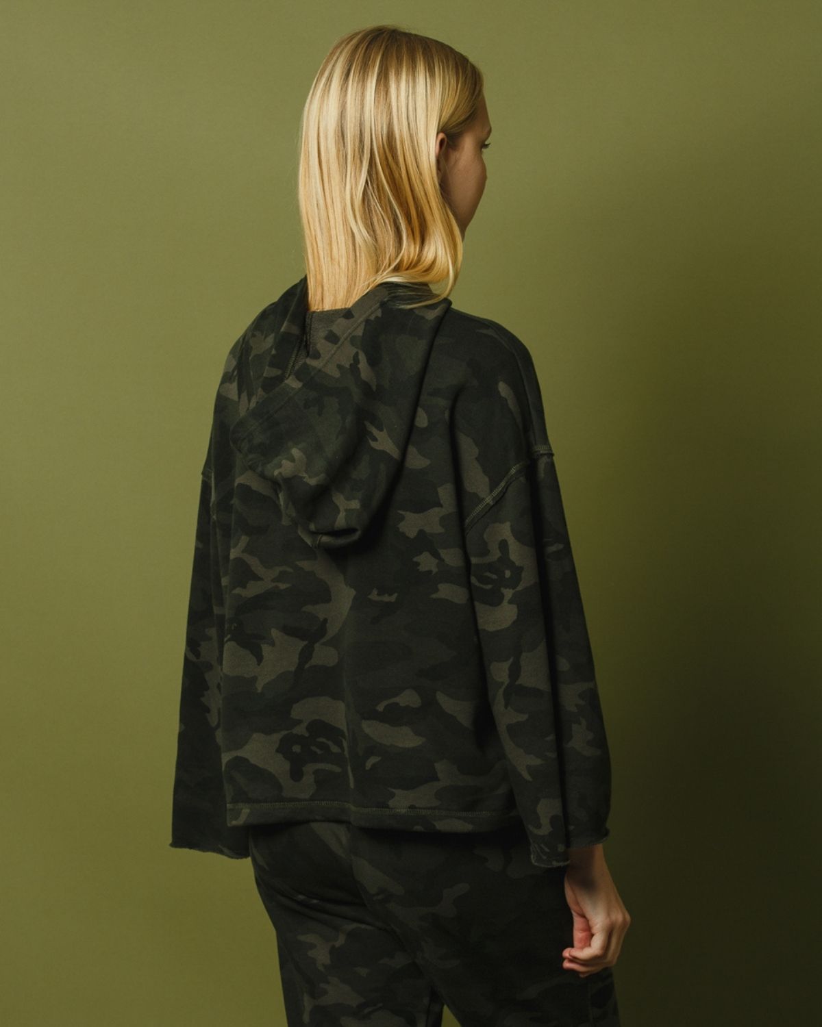 wanama_hoodie-jerry_22-31-2023__picture-2098