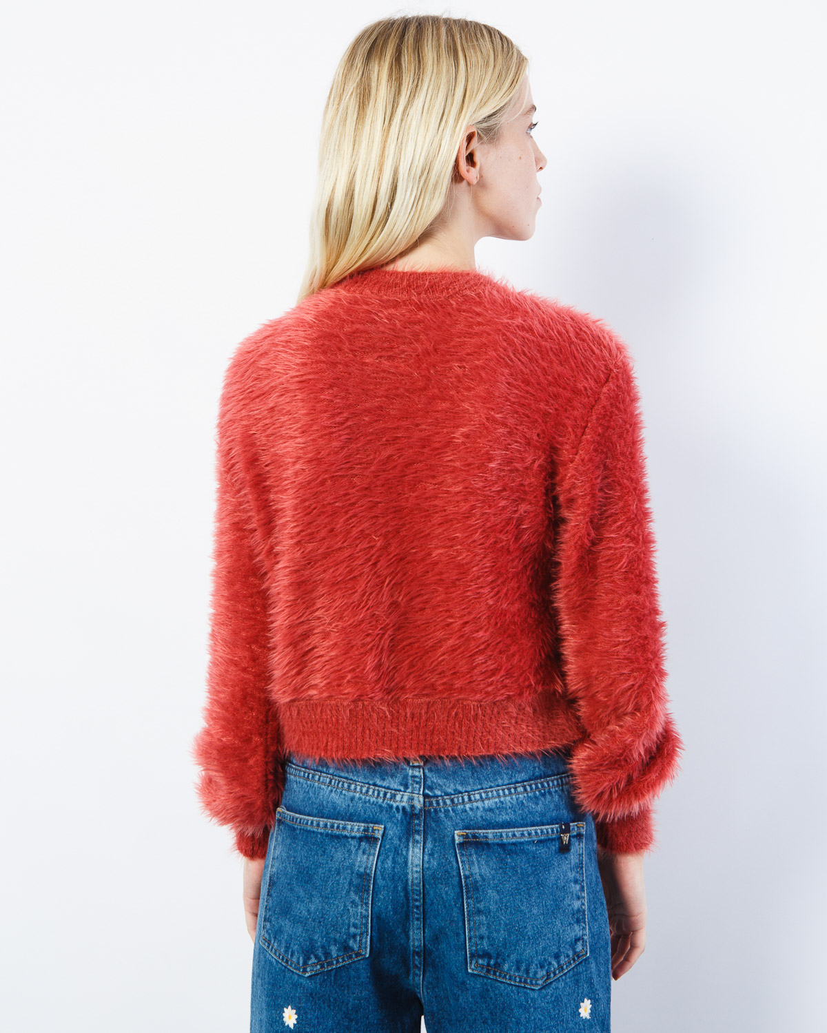 wanama_sweater-roy-pili-basic-_45-01-2023__picture-5044