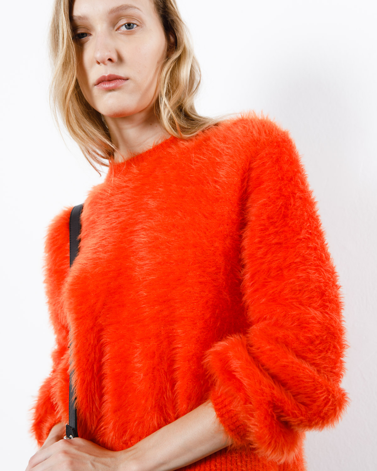 wanama_sweater-roy-pili-basic-_56-13-2024__picture-5052