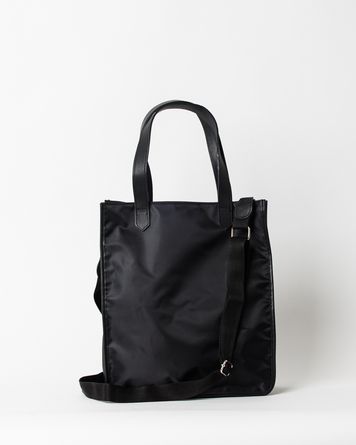 wanama_jobs-bag_27-31-2023__picture-7016